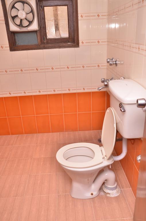 Prem Sagar Guest House Нью-Делі Номер фото