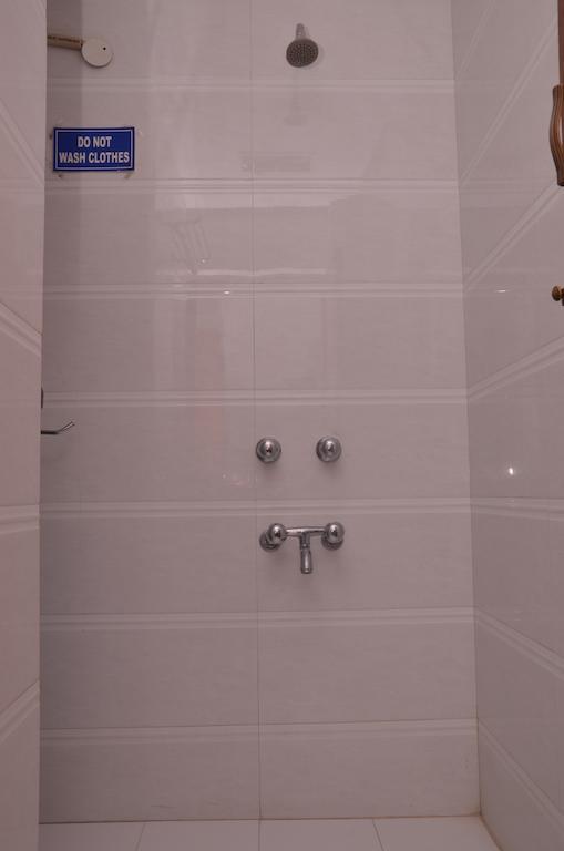 Prem Sagar Guest House Нью-Делі Номер фото
